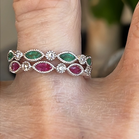 14k gold and diamond stacking rings - Picture 6 of 6